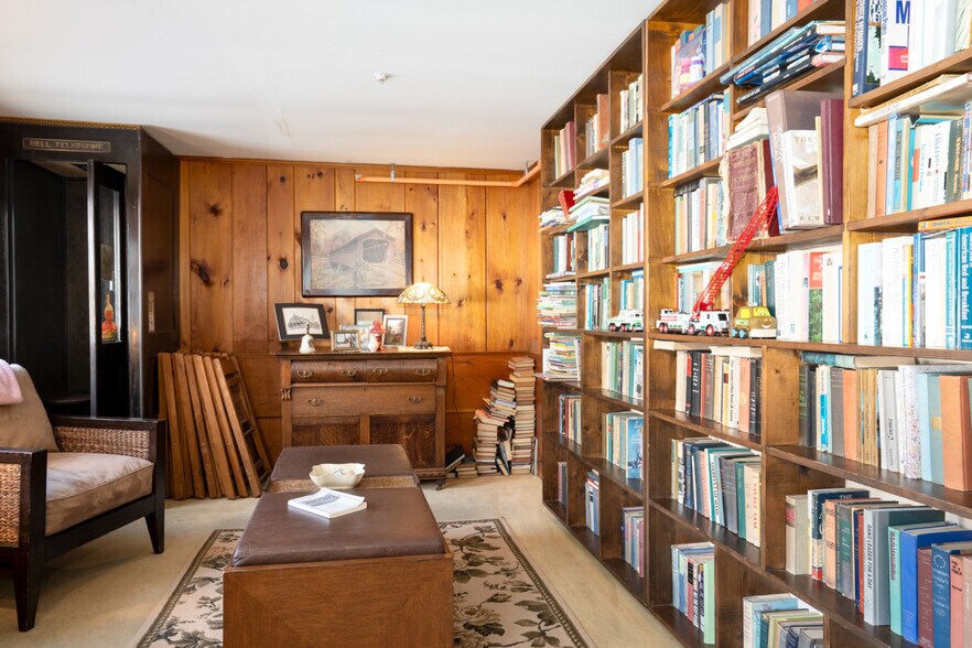 More Photos Of 2759 Vt Rt 11, Peru Hotel For Sale