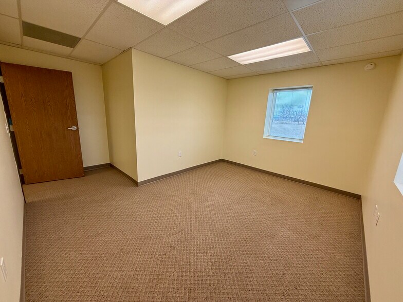 More Photos Of 601 Gilbertson St SE, Tioga Warehouse For Lease