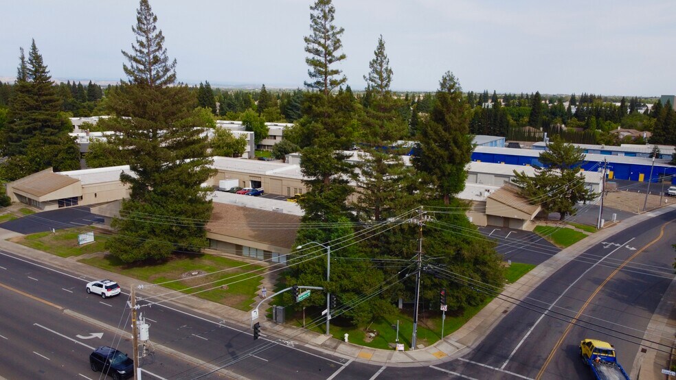 More Photos Of 11300 Coloma Rd, Gold River Flex For Lease