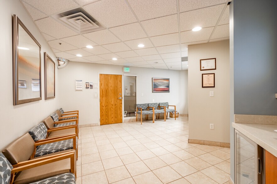 More Photos Of 1055 N 300 W, Provo Medical For Sale