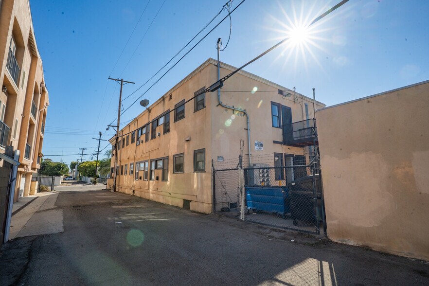 More Photos Of 626 W 7th St, San Pedro Apartments For Sale