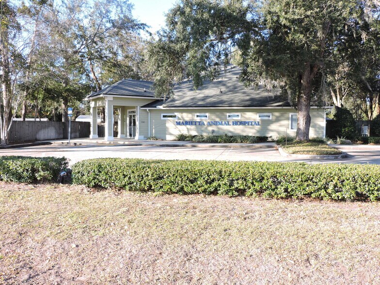 More Photos Of 8141 Ramona Blvd, Jacksonville Veterinarian Kennel For Lease