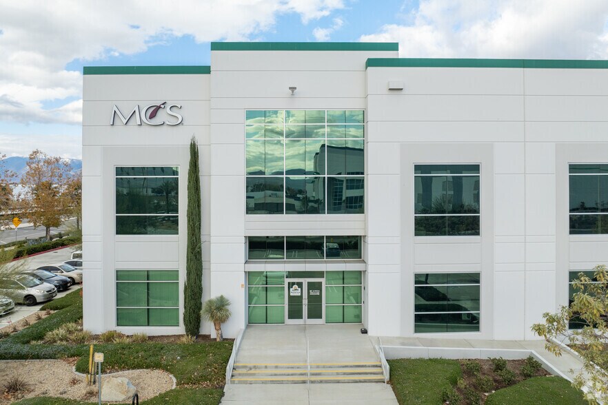 More Photos Of 9375 Alabama St, Redlands Distribution For Lease