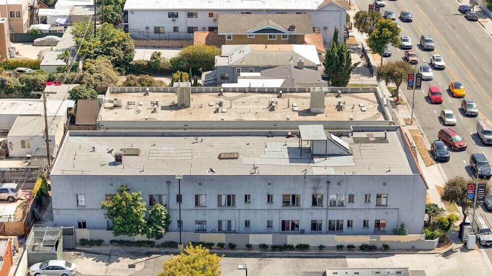 More Photos Of 1916 Crenshaw Blvd, Los Angeles Apartments For Sale