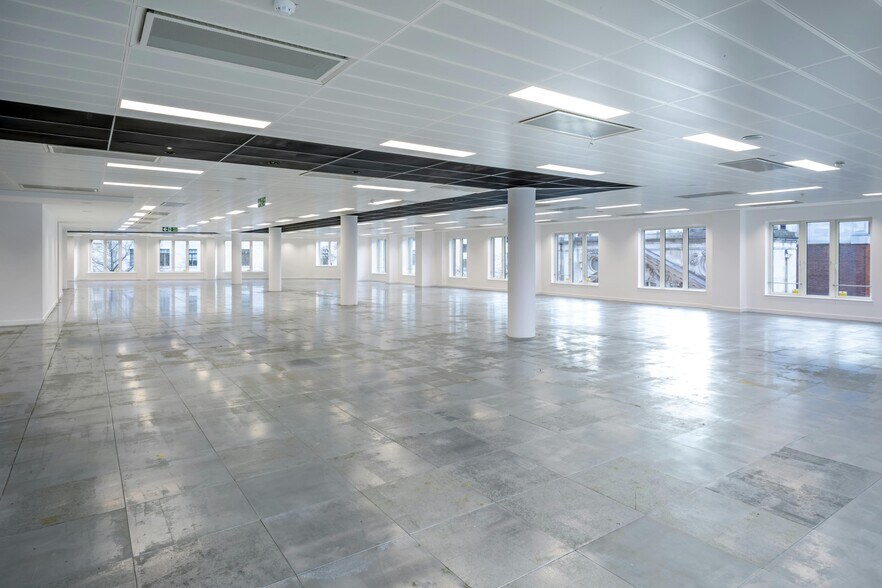 More Photos Of 1 Kingsway, London Office For Lease