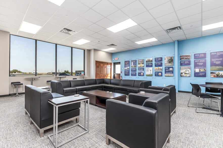 More Photos Of 3681 Prism Ln, Kieler Office For Sale