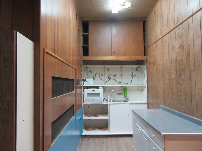 More Photos Of 2810-2812 N Broad St, Philadelphia Office Residential For Sale