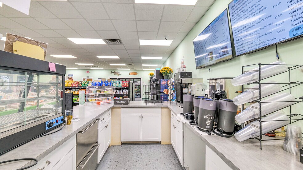 More Photos Of 301 N Dorset Ave, Ventnor City Freestanding For Sale