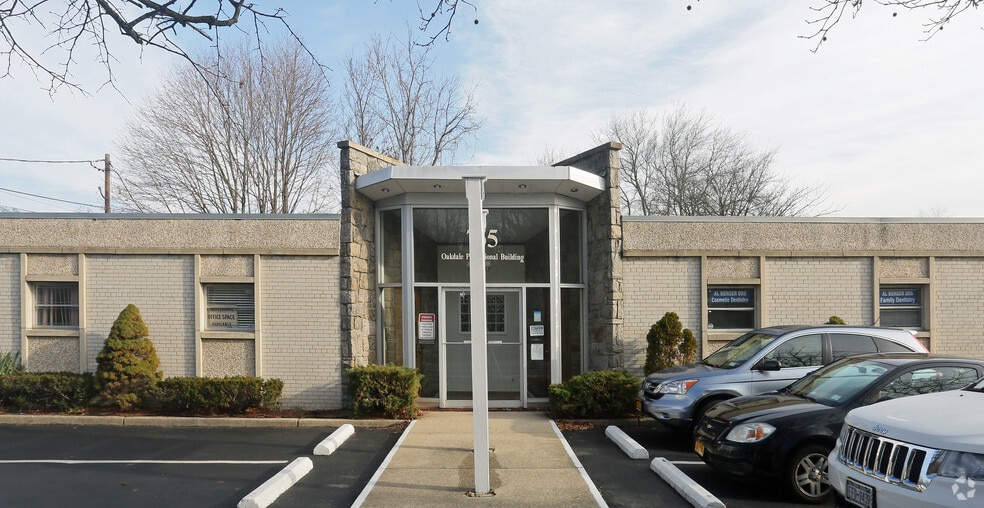 More Photos Of 755 Montauk Hwy, Oakdale Medical For Lease