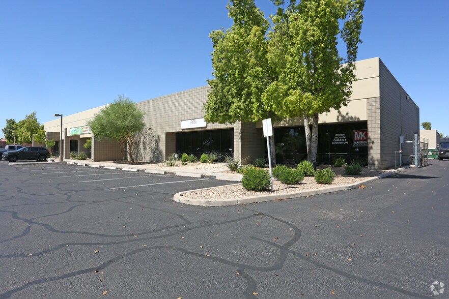 More Photos Of 952 E Baseline Rd, Mesa Warehouse For Lease