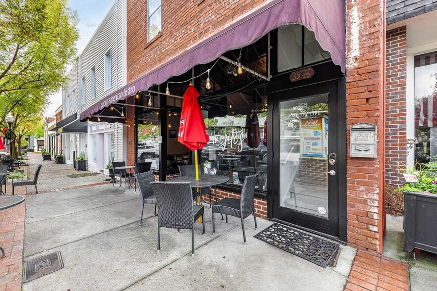 More Photos Of 35 S Peachtree St, Norcross Restaurant For Sale