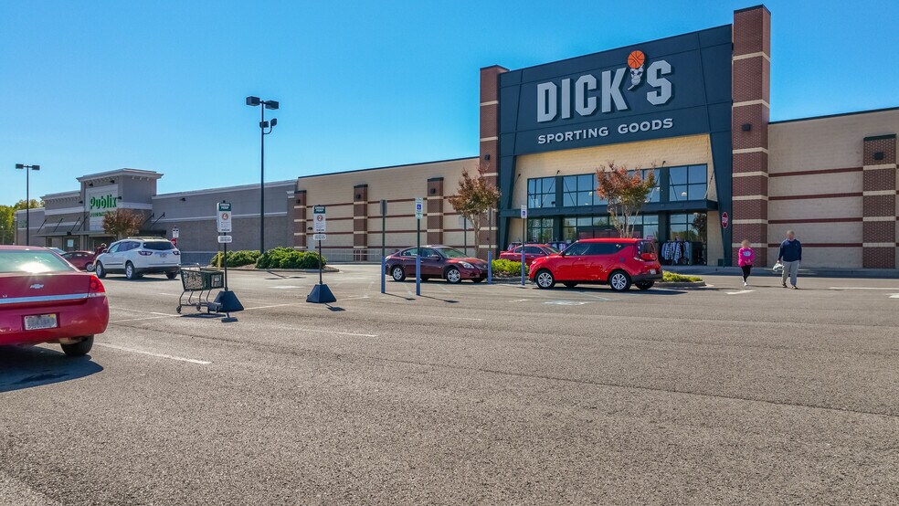 More Photos Of 1216 Cullman Shopping Ctr NW, Cullman Unknown For Lease