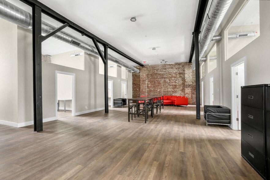 More Photos Of 3317-3341 Gaul St, Philadelphia Service For Sale