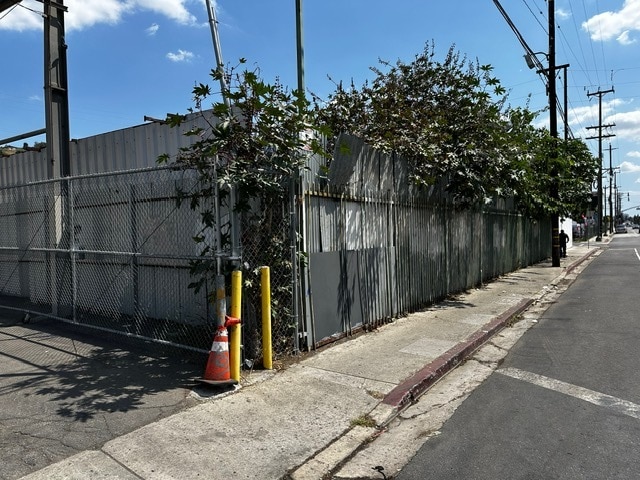 More Photos Of 1803 N San Fernando Rd, Los Angeles Land For Sale
