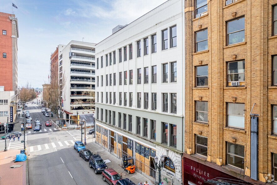 More Photos Of 404-418 SW Washington St, Portland Office For Sale