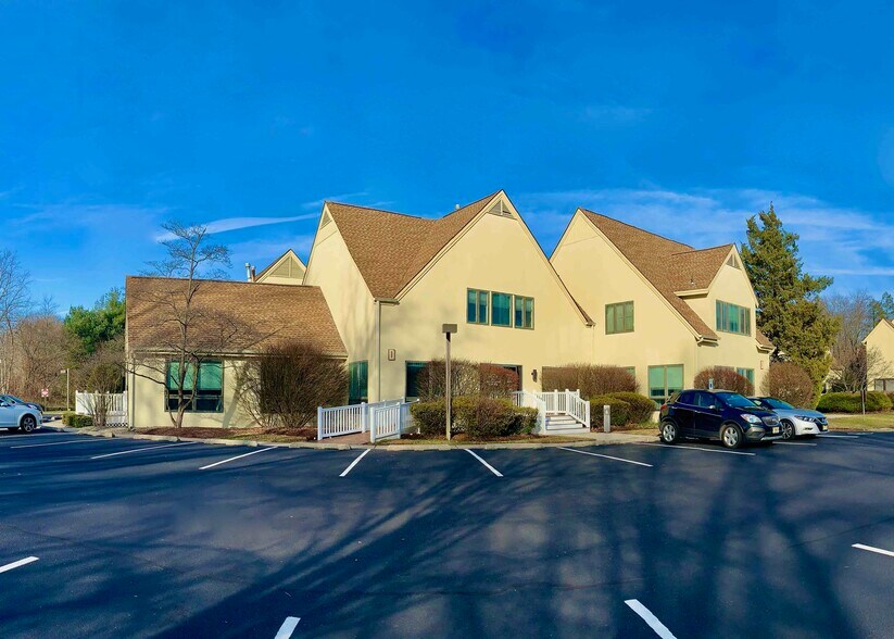 Primary Photo Of 30 Jackson Rd, Medford Medical For Lease