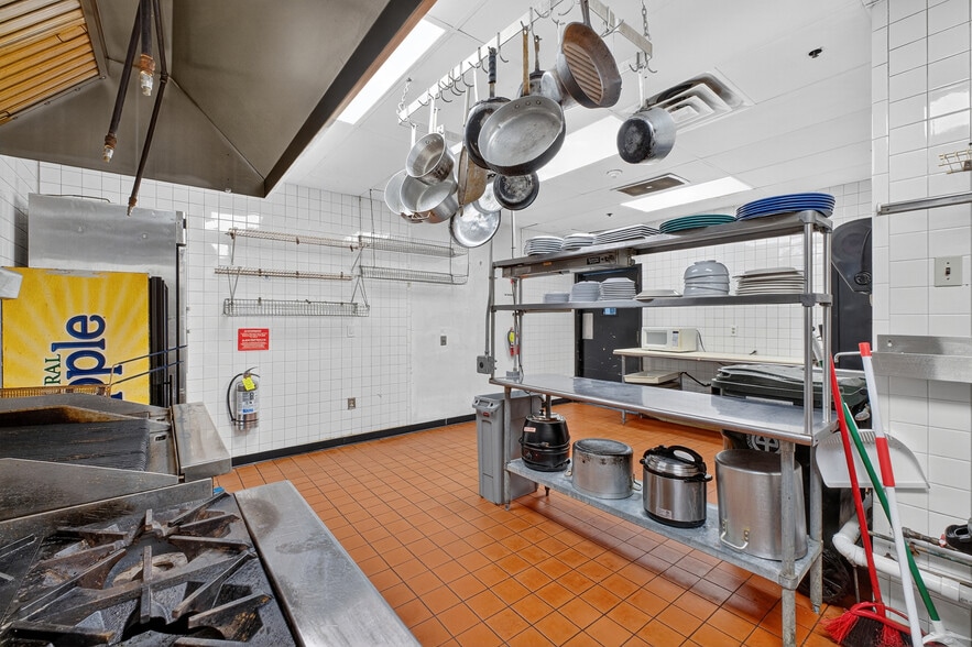 More Photos Of 1220 Oregon Rd, Cortlandt Manor Unknown For Lease