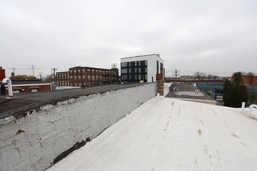 More Photos Of 3565 Kensington Ave, Philadelphia Storefront Retail Residential For Sale