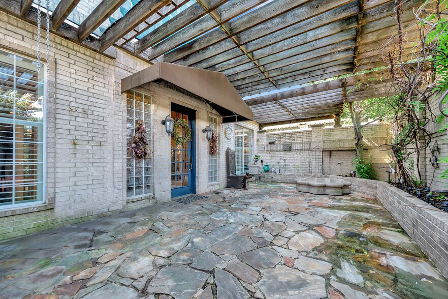 More Photos Of , Euless Unknown For Sale