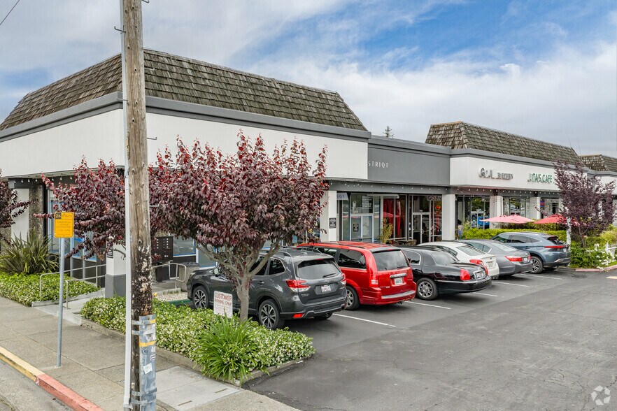 Primary Photo Of 1915-2075 Mendocino Ave, Santa Rosa General Retail For Lease