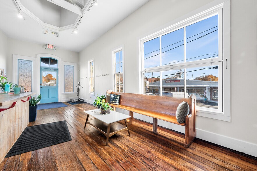 More Photos Of 21 Furnace St, Danielson Storefront For Sale