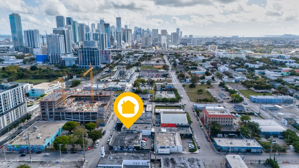 More Photos Of 2052 NW Miami Ct, Miami Flex For Lease