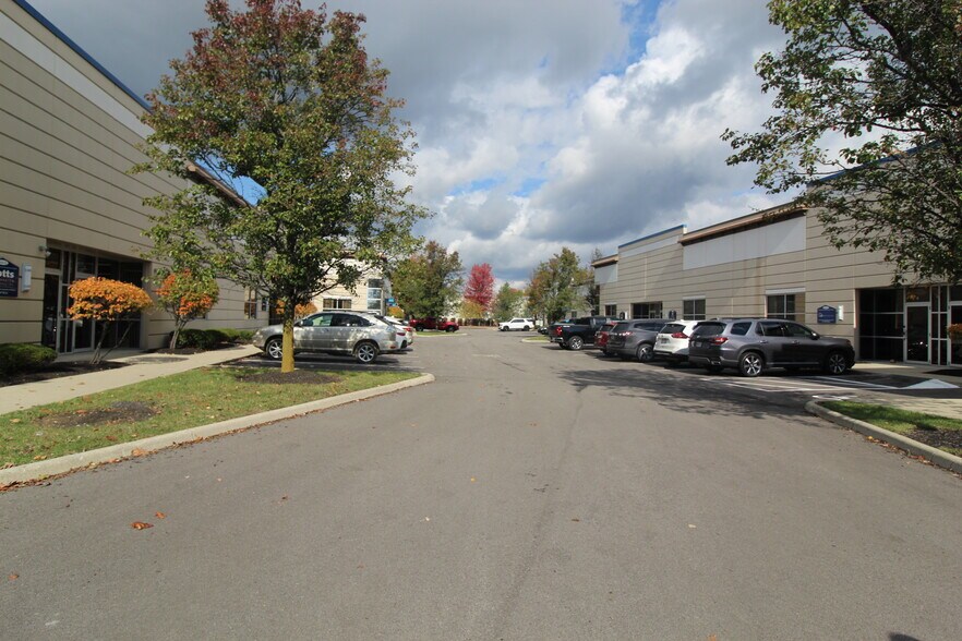 More Photos Of 200 Hoff Rd, Westerville Research And Development For Lease