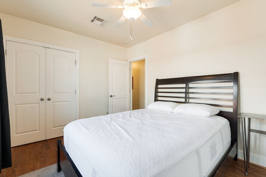 More Photos Of 1138 NW 34th, Oklahoma City Apartments For Sale