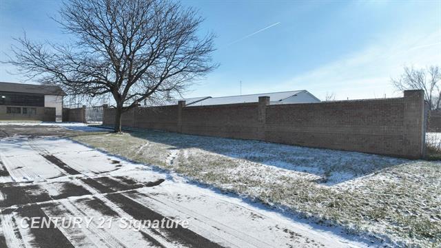 More Photos Of 2122 E Hemphill Rd, Burton Warehouse For Sale