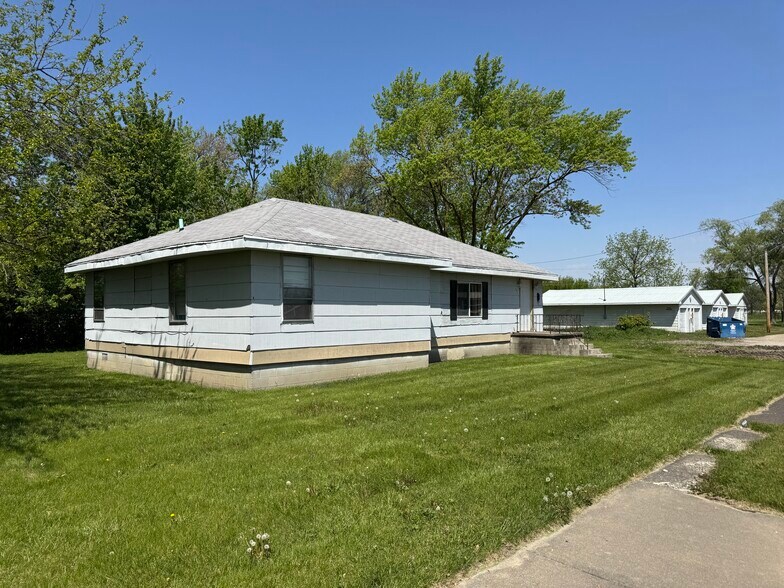 More Photos Of 2405 E Court St, Kankakee Land For Sale