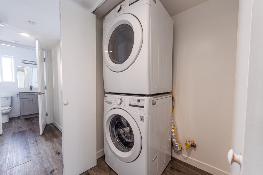 More Photos Of 1119 N Berendo St, Los Angeles Apartments For Sale