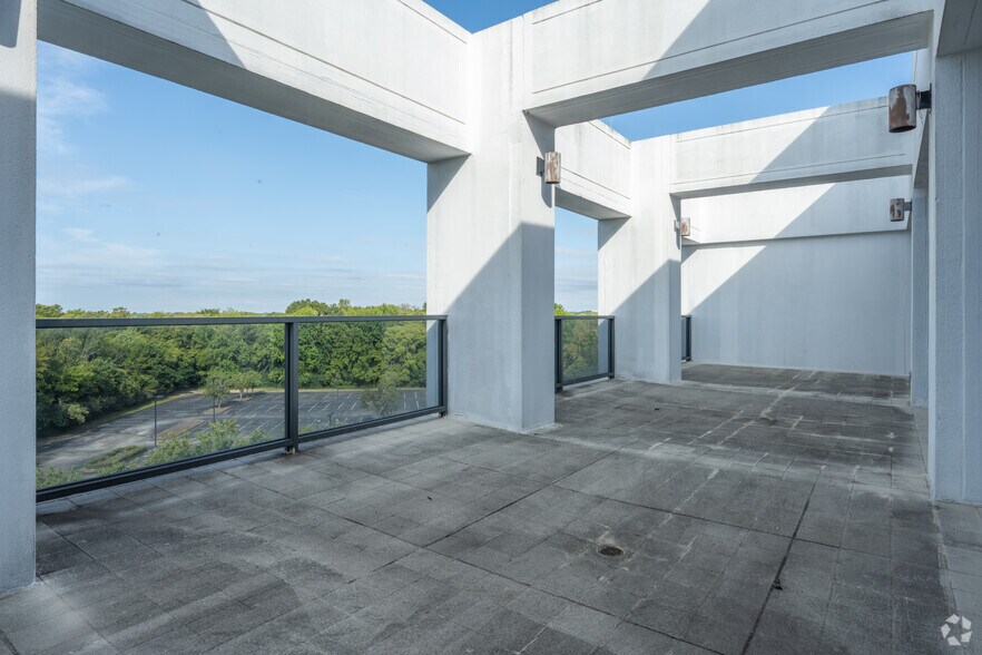 More Photos Of 2400 Presidents Dr, Montgomery Office For Lease