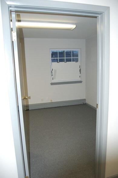 More Photos Of 25 Broadway, Pleasantville Office For Lease