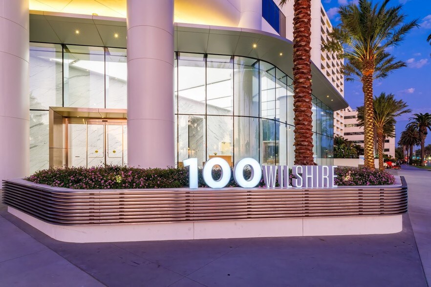 More Photos Of 100 Wilshire Blvd, Santa Monica Coworking Space