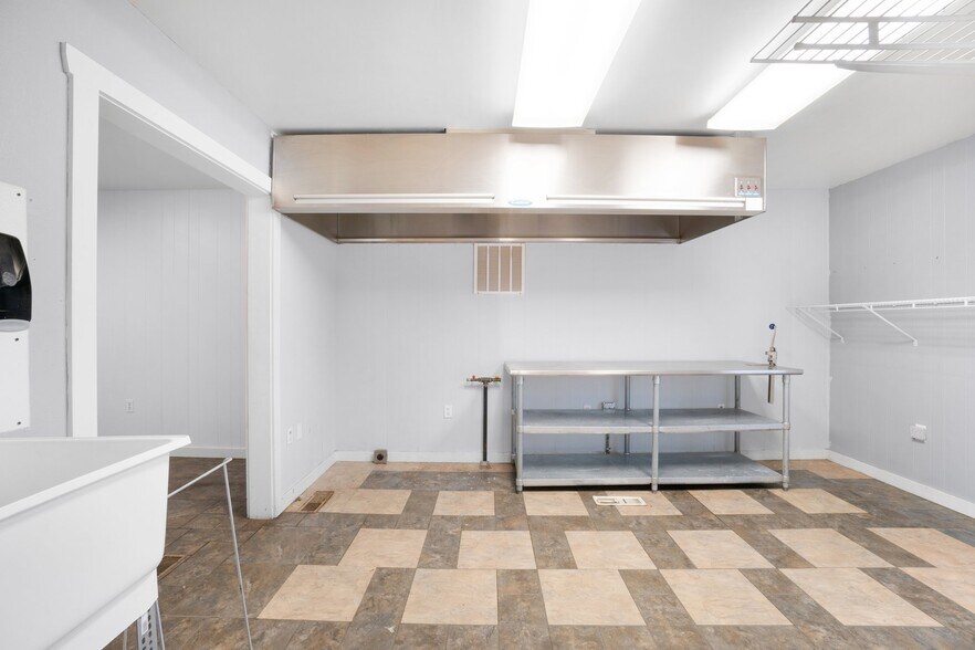 More Photos Of 403 Charles Cook Plz, New Haven Office For Sale