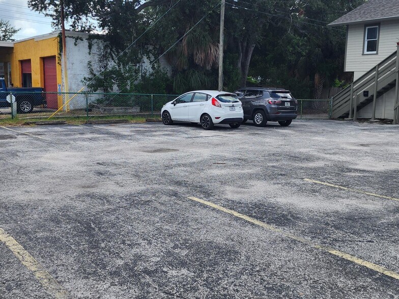 More Photos Of 1640 9th Ave N, Saint Petersburg Office For Lease