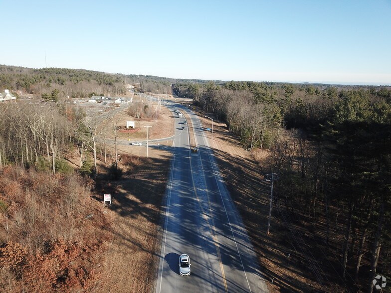 More Photos Of 33 Indian Rock Rd, Windham Unknown For Lease