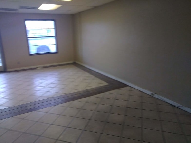 More Photos Of 2116 Fry Rd, Houston Auto Repair For Sale