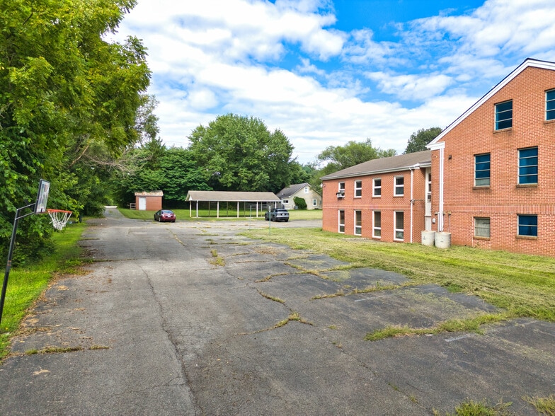 More Photos Of 1219 Second St, Radford Religious Facility For Sale