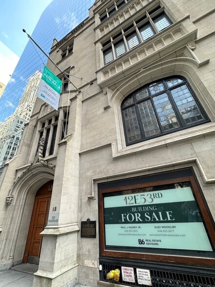 More Photos Of 12 E 53rd St, New York Loft Creative Space For Sale