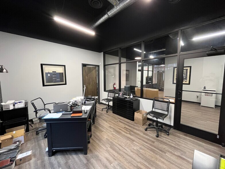 More Photos Of 4550 Preslyn Dr, Raleigh Light Distribution For Sale
