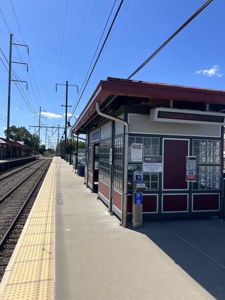 More Photos Of 707 Secane Rd, Primos Auto Repair For Sale
