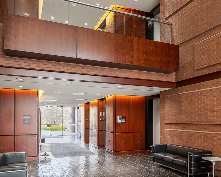 More Photos Of 3295 River Exchange Dr, Peachtree Corners Office For Lease