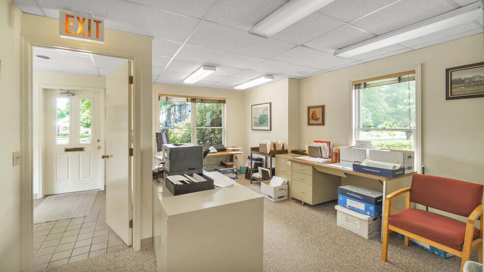 More Photos Of 616 Roanoke Ave, Riverhead Office Residential For Sale