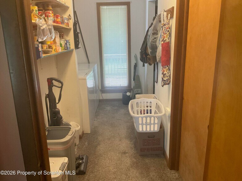 More Photos Of 28 Southside Ln, Scott Township Specialty For Sale