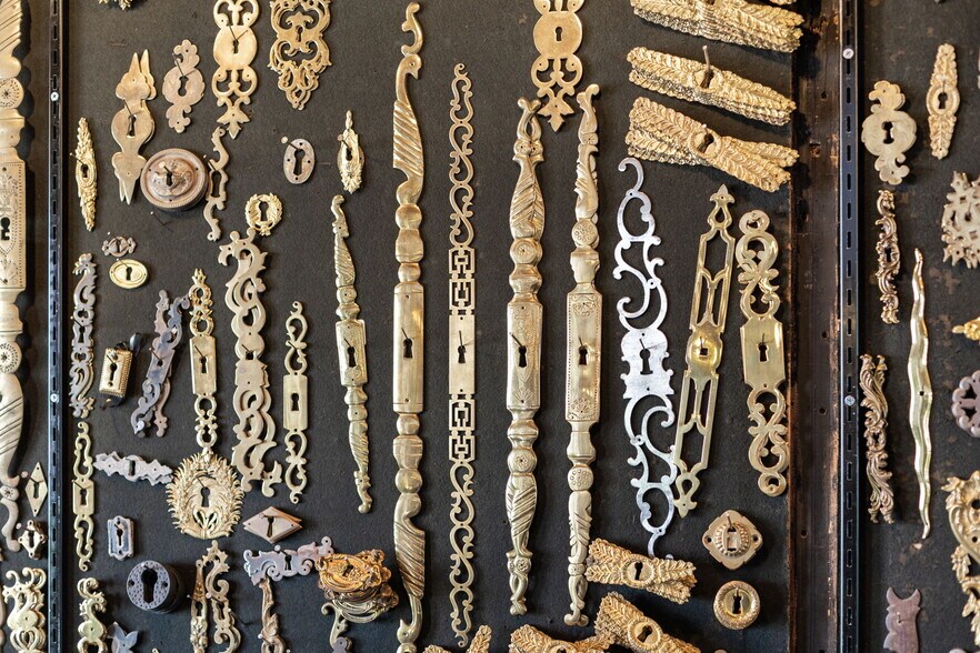 More Photos Of 1901 W Alabama St, Houston Freestanding For Sale