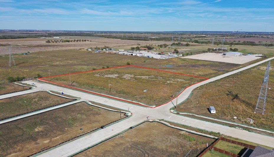 More Photos Of NEC Heritage Hills Pky & Wheatfield Dr, Venus Land For Sale