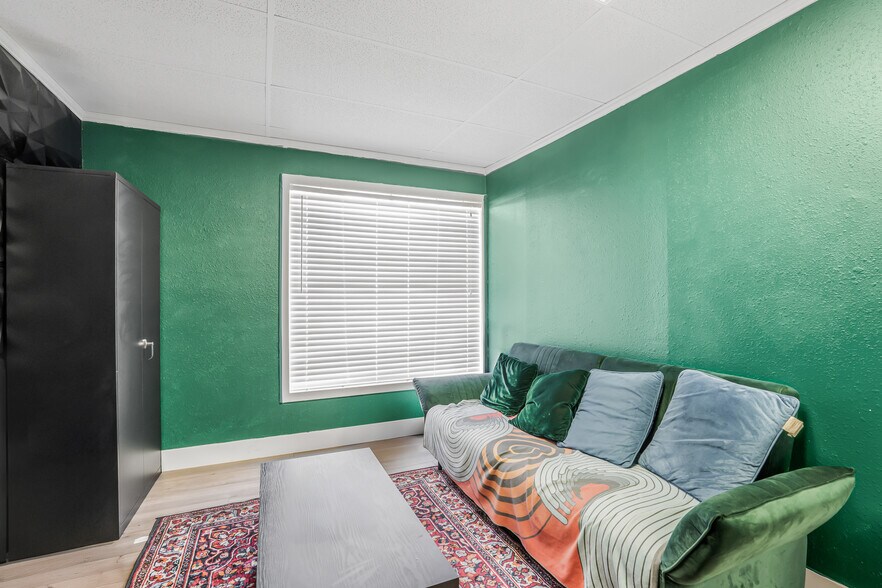 More Photos Of 720 N Ventura Rd, Port Hueneme Office Residential For Sale