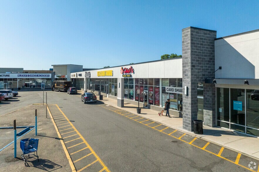 More Photos Of 1910-1960 Hempstead Tpke, East Meadow General Retail For Lease