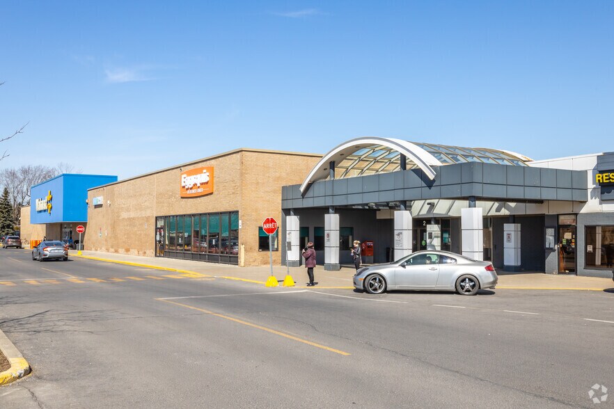 More Photos Of 2875-2901 Ch de Chambly, Longueuil General Retail For Lease